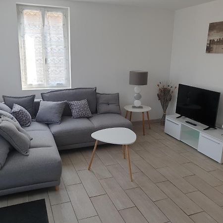 Вілла "L'Etape Normande" Gite 70M2 Terrasse Terrain Clos 500 M2 3 Voitures Grand-Couronne Екстер'єр фото